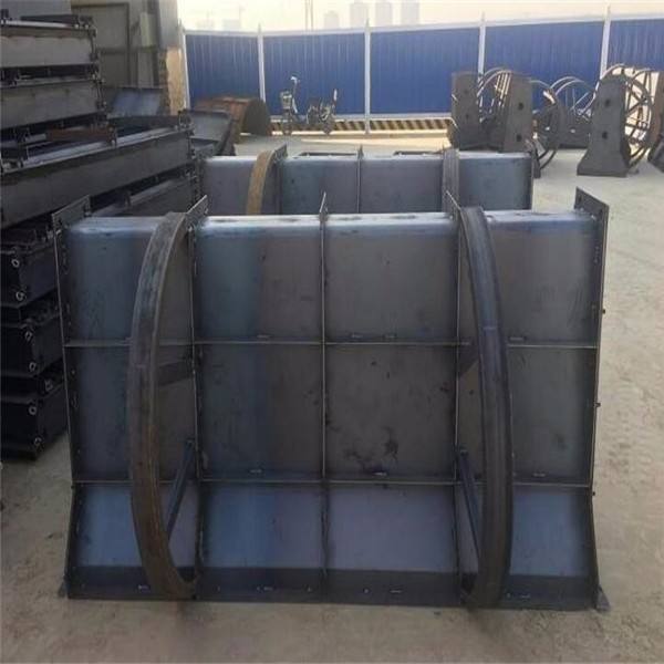 隔離墩鋼模具 隔離墩鋼模具